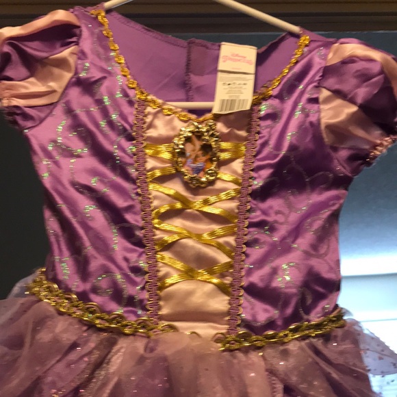 Rapunzel Disney dress - Picture 5 of 6